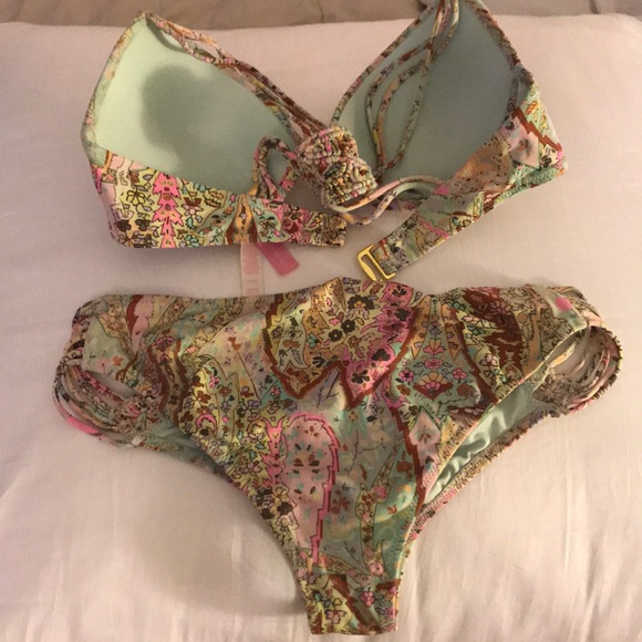 Victoria’s Secret The Fabulous Top bikini - Picture 5 of 7